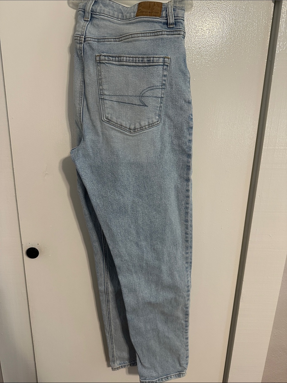 American Eagle Outfitters Light Wash High-Rise Jeans